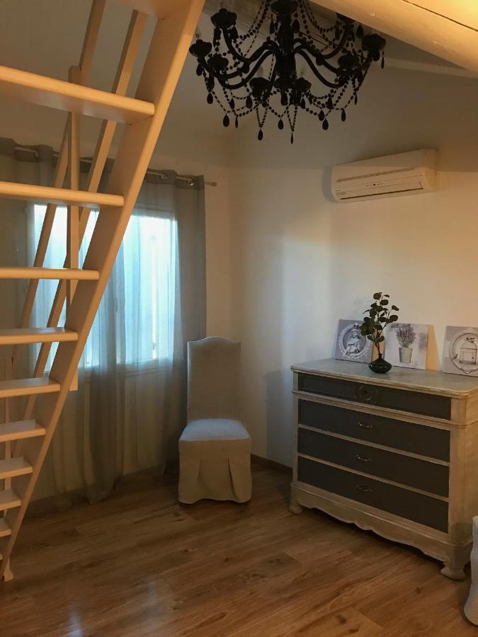 Appartamento Oliviers Monteux Esterno foto